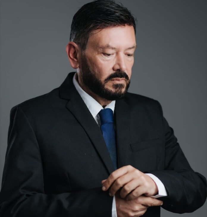 WhatsApp Image 2026-04-13 at 14.43.37w Daniel Santini