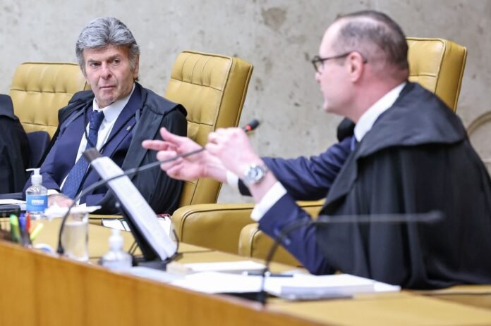 ministros-luiz-fux-e-cristiano-zanin-do-stf.jpg